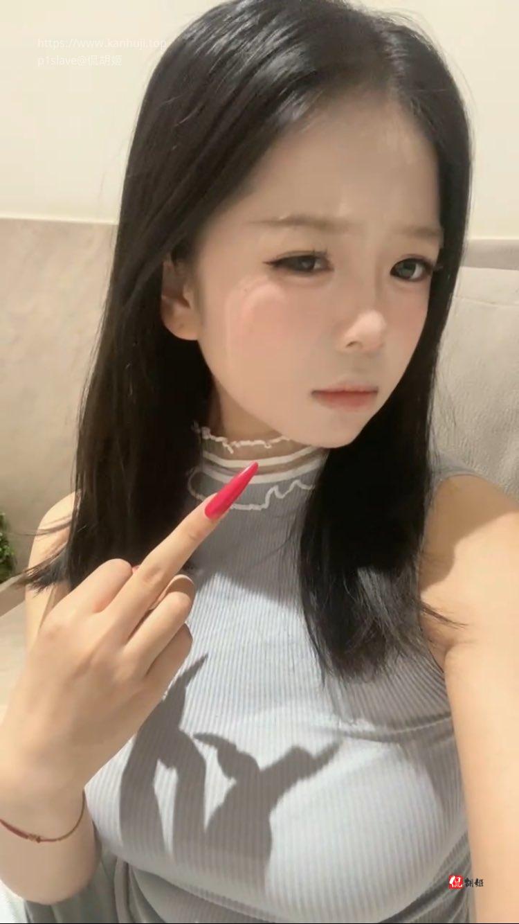 6FC76E36-2AE9-4855-A97B-A21DEDE2BFB0.jpg